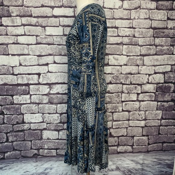 🎉🎉Host Pick🎉🎉 Lauren Ralph Lauren Flared Bottom Dress Size S - Picture 4 of 10